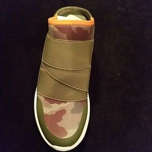 Steve Madden Vine Sneaker